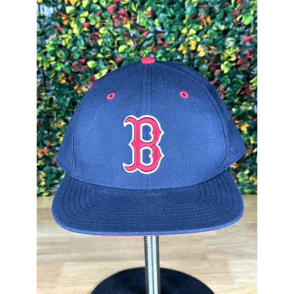 Boston Redsox Fenway Collection MLB Genuine Merchandise 47 Embroidered‎ Bill Hat - Picture 2 of 11